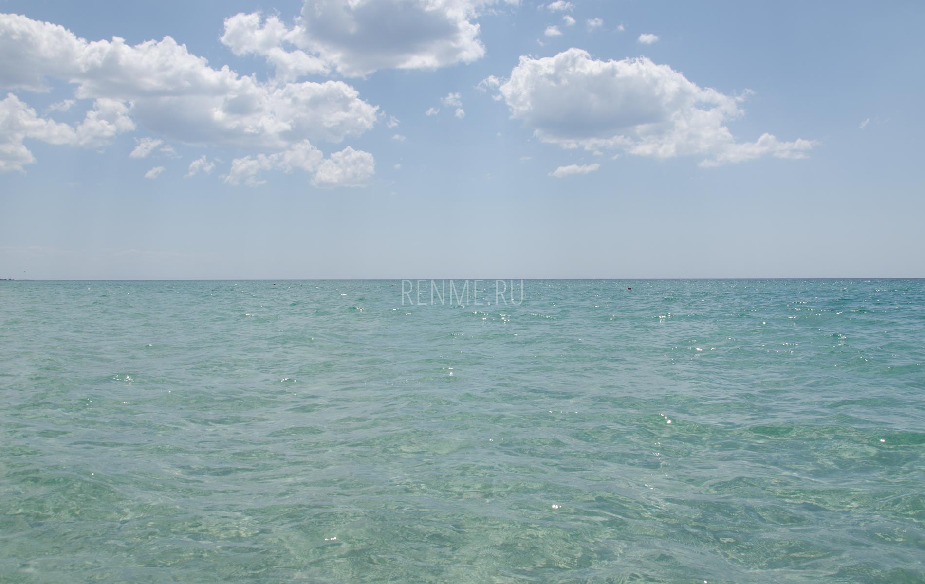 Море в июле в Крыму 2020. Фото Штормового