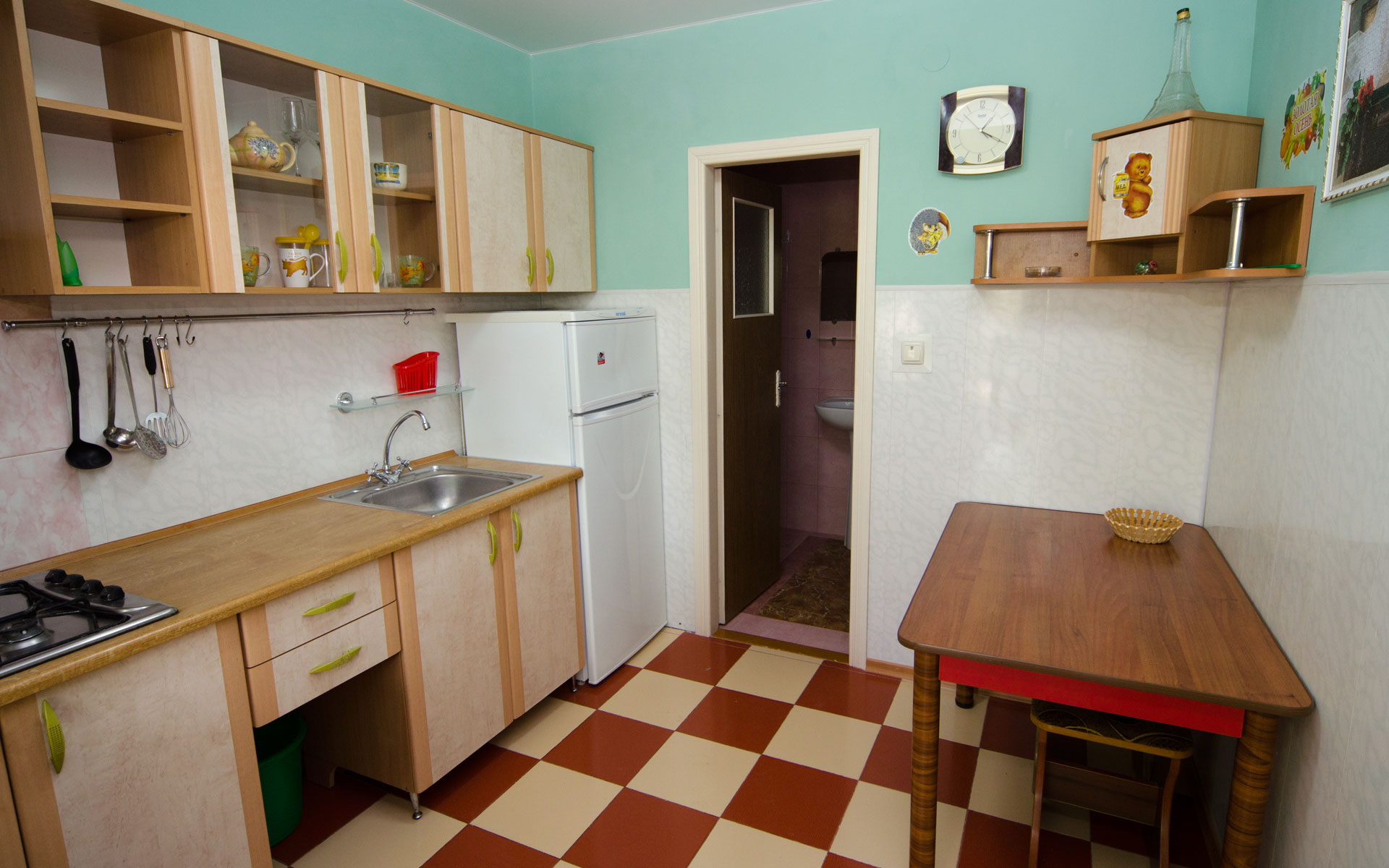 Кухня. Квартира 1. 2 квартиры на ул. Гайдара. Заозёрное